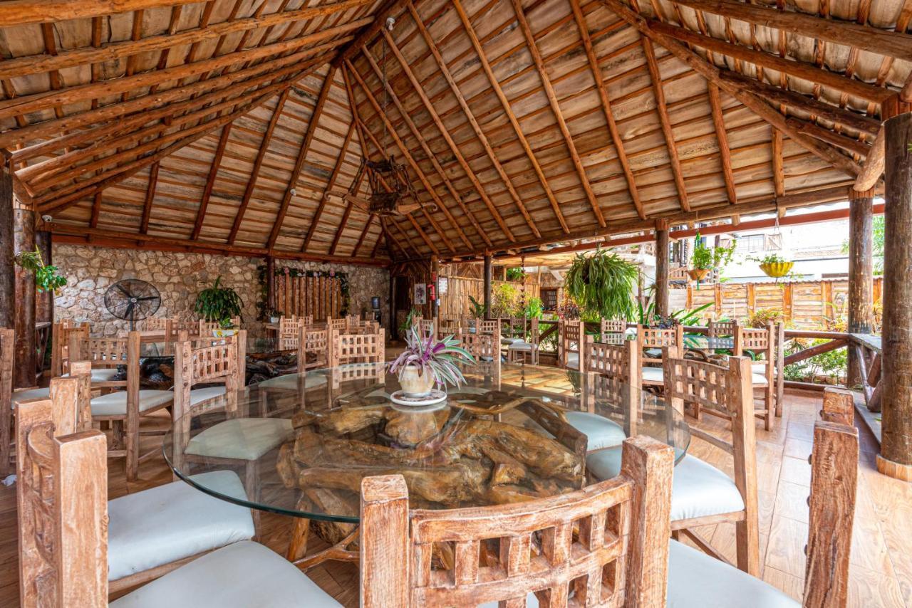 Vista De Aguilas Ecolodge Pedernales Luaran gambar